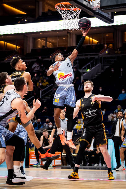 与普通商业 与普通商业