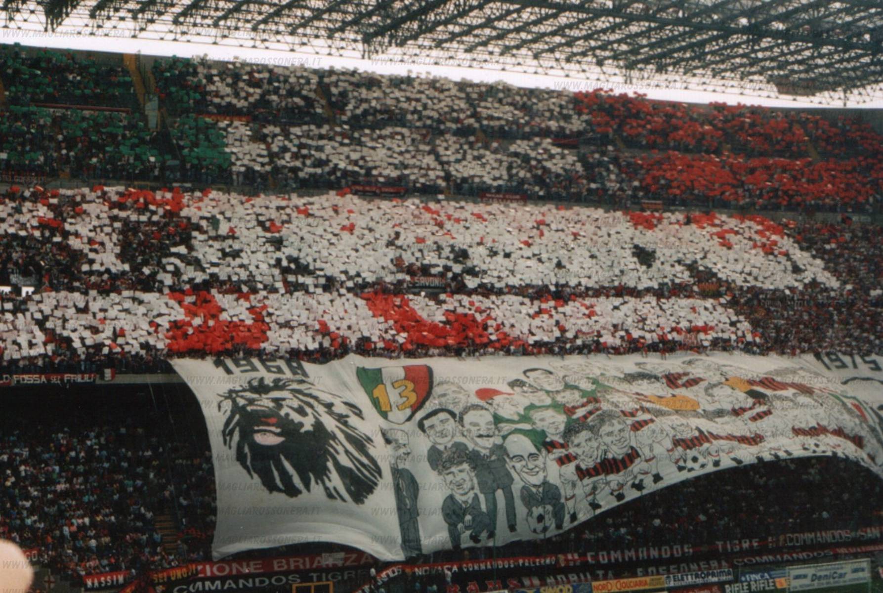 球迷们期待 球迷们期待