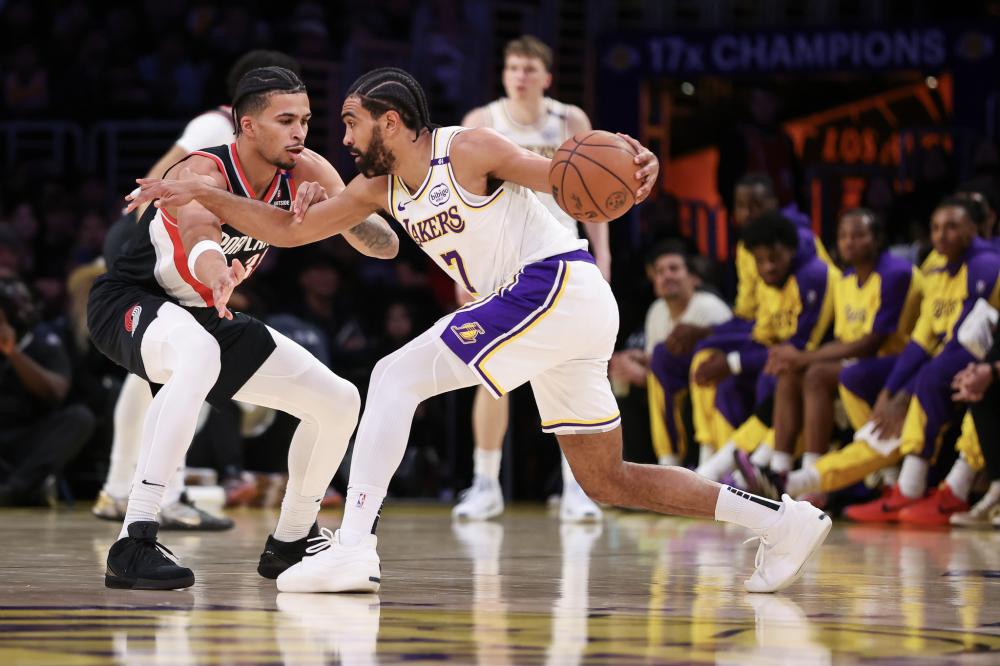 知名度兼备 知名度兼备